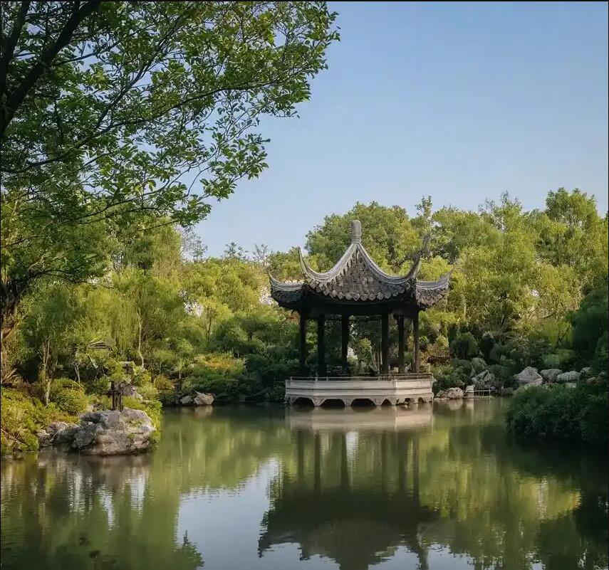 黄山黄山离开餐饮有限公司